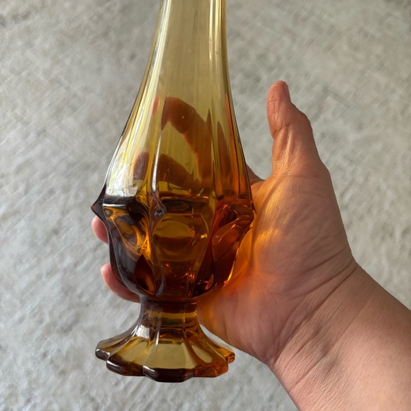 Fenton Amber Valencia Petal Vase Footed Vintage Slim Neck 14 inch Swung 60’s - Picture 4 of 7